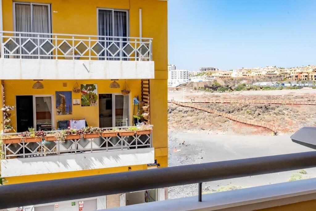 Los Abrigos Exterior photo